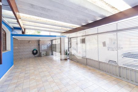 Casa à venda com 220m², 3 quartos e 4 vagasGaragem