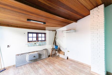 Casa à venda com 220m², 3 quartos e 4 vagasCozinha 2