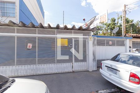 Casa à venda com 220m², 3 quartos e 4 vagasFachada