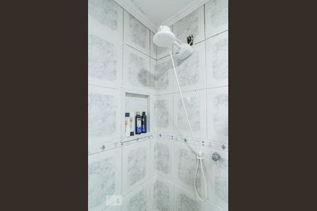 Casa à venda com 150m², 3 quartos e 2 vagasBanheiro