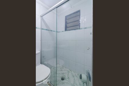 Casa à venda com 150m², 3 quartos e 2 vagasBanheiro de serviço