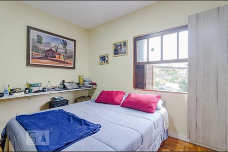 Casa à venda com 150m², 3 quartos e 2 vagasSuíte