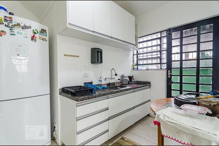 Casa à venda com 150m², 3 quartos e 2 vagasCozinha