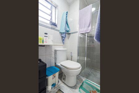 Casa à venda com 150m², 3 quartos e 2 vagasBanheiro da suíte