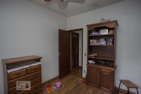 Casa à venda com 210m², 5 quartos e 7 vagasQuarto 3