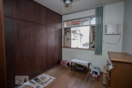 Casa à venda com 210m², 5 quartos e 7 vagasQuarto 3