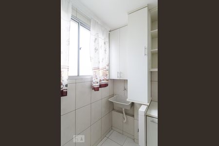 Apartamento para alugar com 75m², 3 quartos e 1 vagaÁrea de serviço