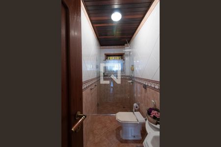 Casa para alugar com 454m², 3 quartos e 3 vagasBanheiro