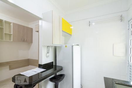 Cozinha de kitnet/studio para alugar com 1 quarto, 18m² em Vila Sao Pedro, Santo André