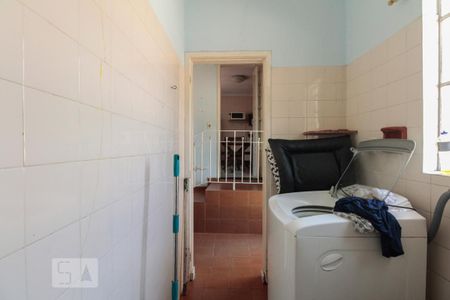 Casa à venda com 231m², 3 quartos e 1 vaga Casa à venda com 231m², 3 quartos e 1 vagaÁrea de serviço