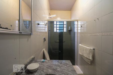 Casa à venda com 231m², 3 quartos e 1 vaga Casa à venda com 231m², 3 quartos e 1 vagaBanheiro Social