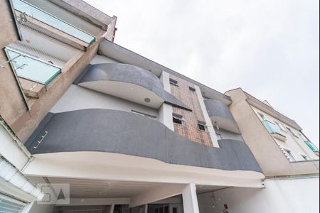 Apartamento à venda com 40m², 2 quartos e 1 vaga Apartamento à venda com 40m², 2 quartos e 1 vagaFachada