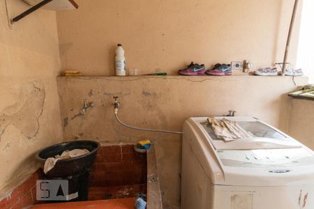 Casa à venda com 140m², 3 quartos e 6 vagasÁrea de Serviço