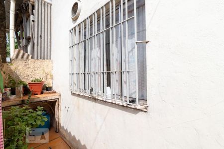 Casa à venda com 140m², 3 quartos e 6 vagasQuintal