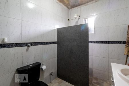 Casa à venda com 140m², 3 quartos e 6 vagasBanheiro