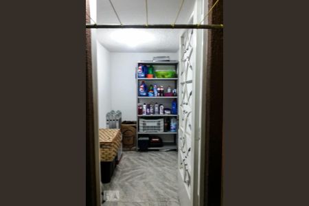 Casa à venda com 160m², 3 quartos e 2 vagasQuarto de Serviço