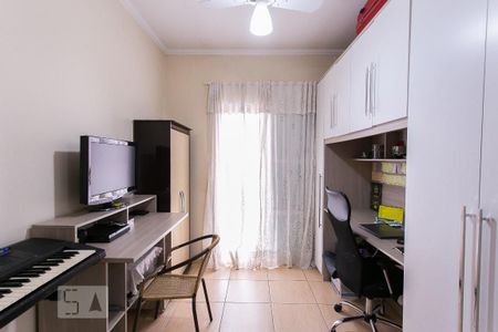 Casa à venda com 160m², 3 quartos e 2 vagasQuarto 2