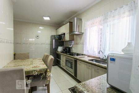 Casa à venda com 160m², 3 quartos e 2 vagasCozinha