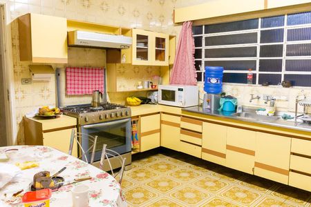 Casa à venda com 200m², 3 quartos e 3 vagasCozinha