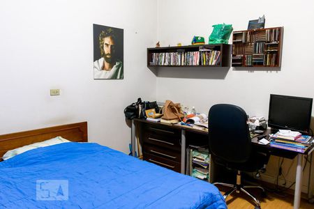 Casa à venda com 200m², 3 quartos e 3 vagasSuíte