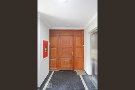 Apartamento à venda com 93m², 3 quartos e sem vaga Apartamento à venda com 93m², 3 quartos e sem vagaÁrea comum - Salão de festas