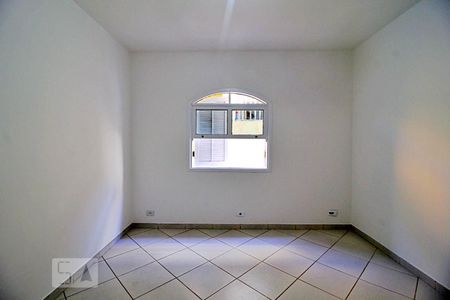 Casa à venda com 210m², 3 quartos e 2 vagasQuarto 3