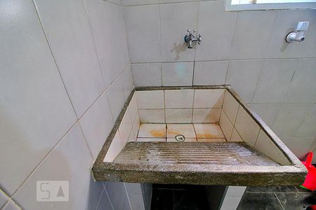 Casa à venda com 210m², 3 quartos e 2 vagasÁrea de Serviço