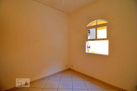Casa à venda com 210m², 3 quartos e 2 vagasQuarto 2