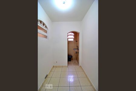 Casa à venda com 210m², 3 quartos e 2 vagasQuarto de Serviço
