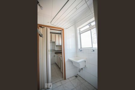 Apartamento para alugar com 60m², 2 quartos e 1 vagaÁrea de Serviço