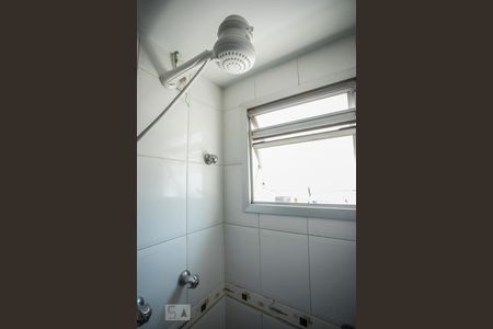 Apartamento para alugar com 60m², 2 quartos e 1 vagaBanheiro - Chuveiro