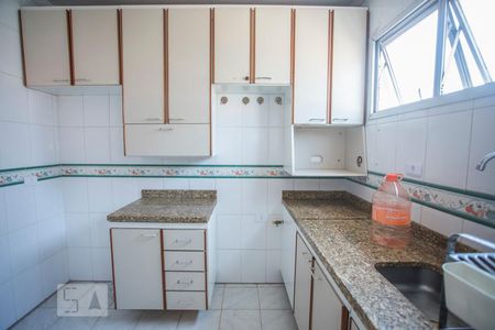 Apartamento para alugar com 60m², 2 quartos e 1 vagaCozinha