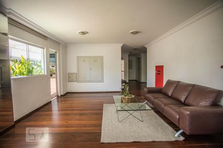 Apartamento para alugar com 60m², 2 quartos e 1 vagaHall social