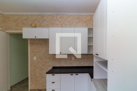 Casa à venda com 160m², 2 quartos e 3 vagas Casa à venda com 160m², 2 quartos e 3 vagasCozinha