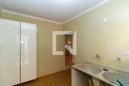 Casa à venda com 160m², 2 quartos e 3 vagas Casa à venda com 160m², 2 quartos e 3 vagasÁrea de Serviço