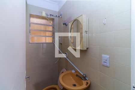 Casa à venda com 160m², 2 quartos e 3 vagas Casa à venda com 160m², 2 quartos e 3 vagasBanheiro 3