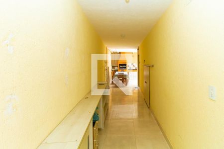 Casa à venda com 160m², 2 quartos e 3 vagas Casa à venda com 160m², 2 quartos e 3 vagasCorredor Externo