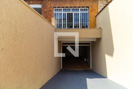 Casa à venda com 160m², 2 quartos e 3 vagas Casa à venda com 160m², 2 quartos e 3 vagasGaragem