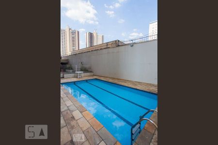 Apartamento à venda com 84m², 3 quartos e 2 vagas Apartamento à venda com 84m², 3 quartos e 2 vagasPiscina