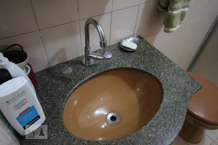 Apartamento à venda com 84m², 3 quartos e 2 vagasBanheiro