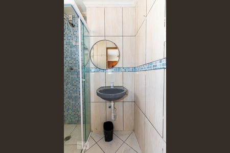 Casa à venda com 80m², 2 quartos e 1 vaga Casa à venda com 80m², 2 quartos e 1 vagaBanheiro