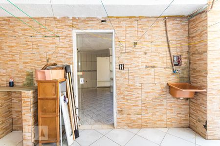 Casa à venda com 80m², 2 quartos e 1 vaga Casa à venda com 80m², 2 quartos e 1 vagaÁrea de Serviço e Churrasqueira