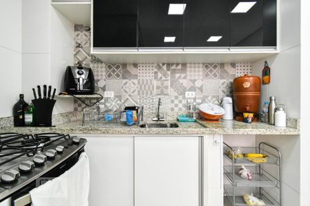 Apartamento à venda com 121m², 3 quartos e sem vagaCozinha