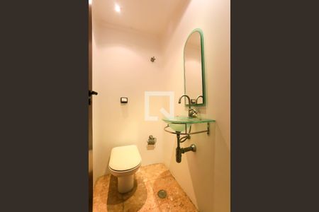 Lavabo de apartamento para alugar com 4 quartos, 198m² em Fazenda Morumbi, São Paulo
