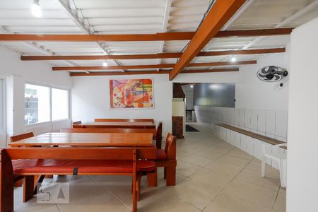 Apartamento à venda com 100m², 3 quartos e 1 vaga Apartamento à venda com 100m², 3 quartos e 1 vagaÁrea comum - Salão de festas