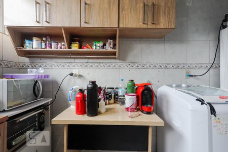 Apartamento à venda com 100m², 3 quartos e 1 vaga Apartamento à venda com 100m², 3 quartos e 1 vagaCozinha e Área de Serviço