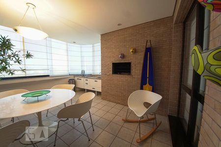 Apartamento à venda com 172m², 3 quartos e 3 vagasEspaço Gourmet