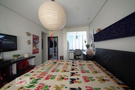 Apartamento à venda com 172m², 3 quartos e 3 vagasQuarto 2 Suíte