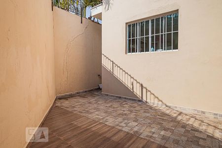 Casa à venda com 311m², 5 quartos e 6 vagasQuintal