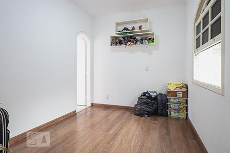 Casa à venda com 311m², 5 quartos e 6 vagasSuíte 3